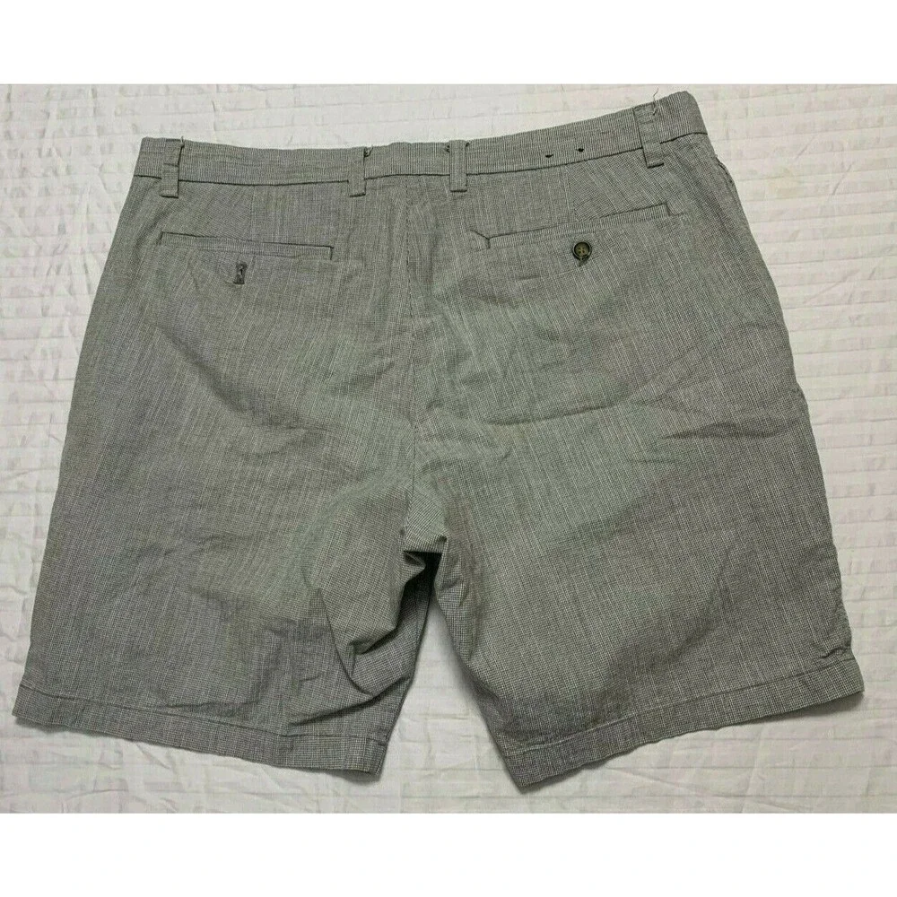 BANANA REPUBLIC MENS SHORTS SIZE 38